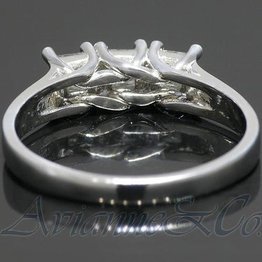 14K White Solid Gold Womens Three Stone Diamond Anniversary Ring 0.59 Ctw